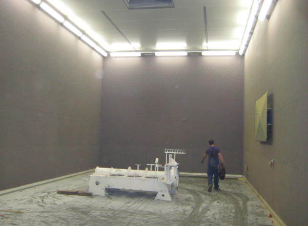 Strahlhalle, Strahlraum, Strahlkabine, Strahlhaus, Schrapperboden, Strahlmittelreinigung