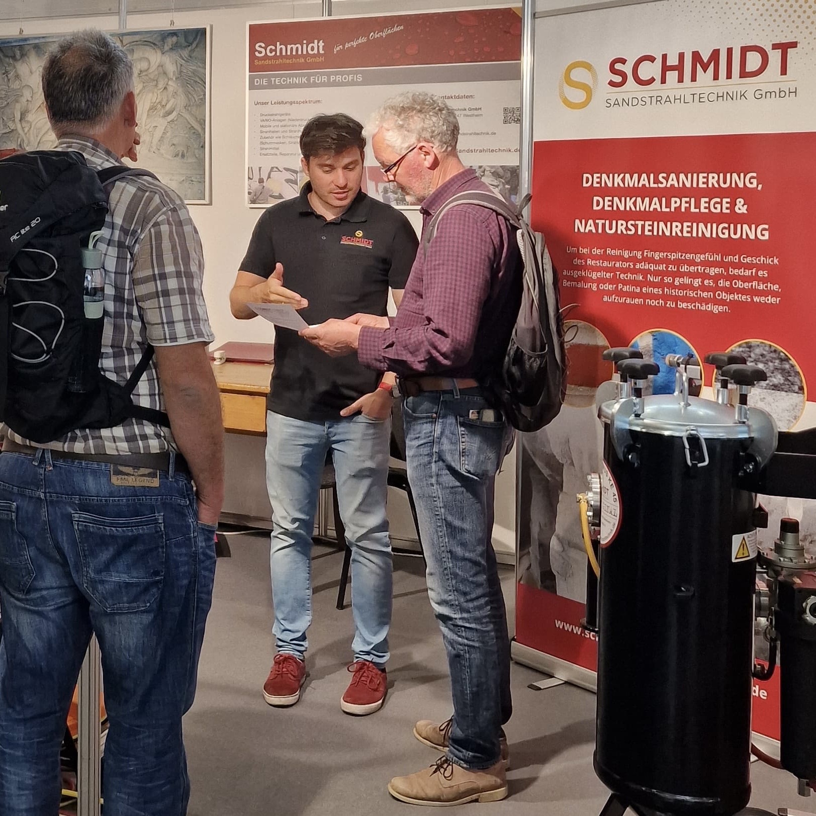 Schmidt Sandstrahltechnik, Strahlgeräte, Strahlanlagen und Strahlhallen