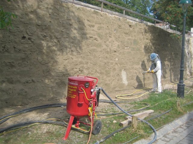 Strahlen, Sandstrahlen, Natursteinreinigung
